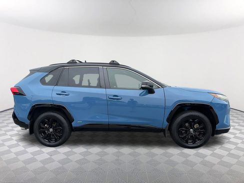 Used 2022 Toyota RAV4 XSE AWD/4WD image 4