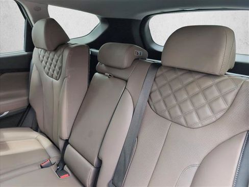 Used 2022 Hyundai Santa Fe Limited AWD/4WD image 18