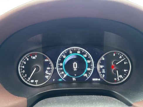 Used 2018 Buick Enclave Avenir image 8