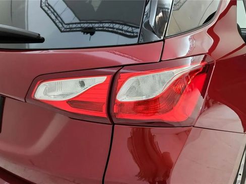 Used 2019 Chevrolet Equinox LT w/ Driver Convenience Package image 48