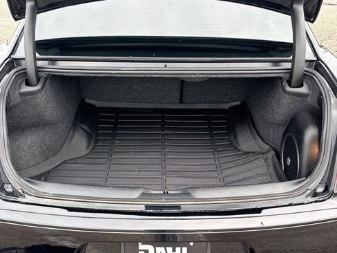 Used 2022 Chrysler 300 S w/ Comfort Group RWD image 26