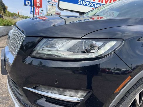 Used 2019 Lincoln MKC Reserve image 8