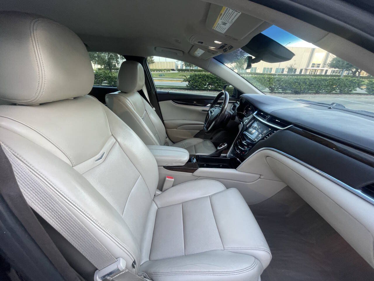Used 2016 Cadillac XTS Luxury w/ Driver Awareness Package FWD image 20