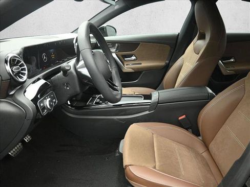 Certified 2026 Mercedes-Benz CLA 250 4MATIC image 8