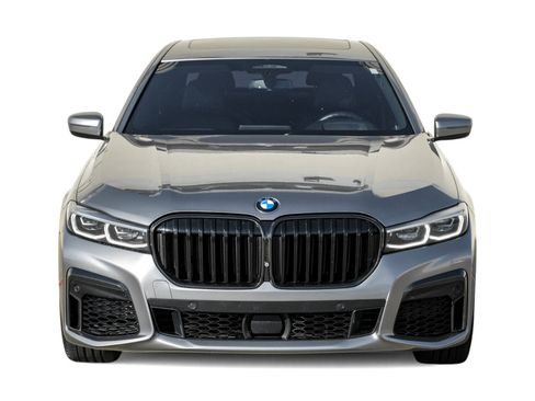 Used 2020 BMW 750i xDrive w/ Executive Package image 5