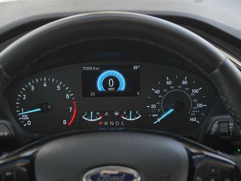 Used 2022 Ford Escape SEL image 22