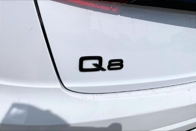 Used 2021 Audi Q8 Prestige AWD/4WD image 32