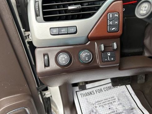Used 2018 Chevrolet Tahoe Premier image 20