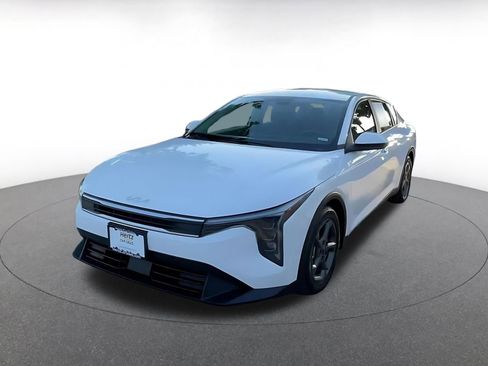 Used 2025 Kia K4 LXS image 7