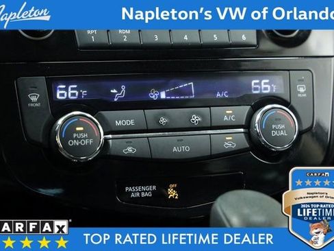 Used 2016 Nissan Rogue SV image 18