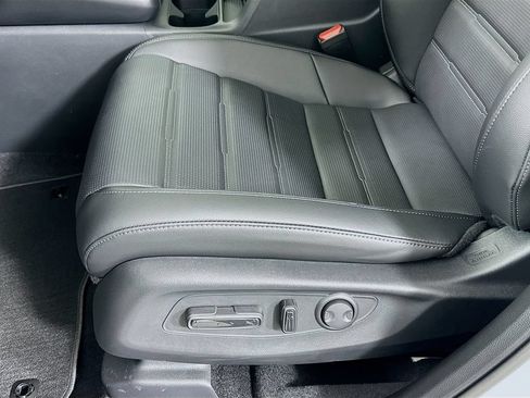 Used 2026 Honda CR-V EX-L image 20