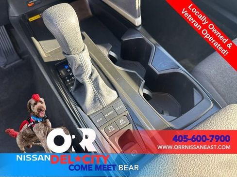 Used 2025 Toyota Camry LE image 24