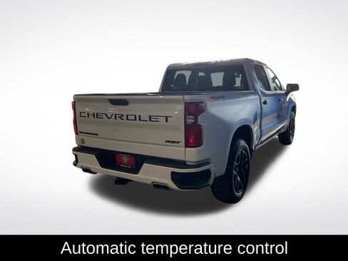 Used 2024 Chevrolet Silverado 1500 RST w/ Redline Edition AWD/4WD image 18