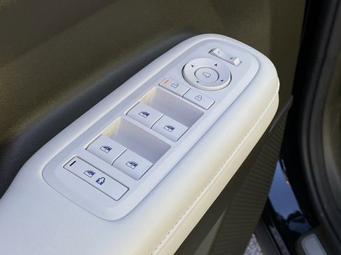 Used 2024 Hyundai Santa Fe Calligraphy image 20