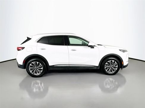 Used 2024 Buick Envision Preferred image 15