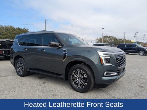 Used 2025 Nissan Armada SL image 2