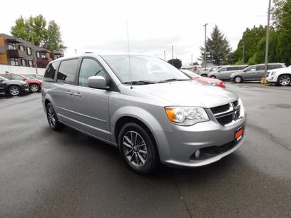 Used 2017 Dodge Grand Caravan SXT