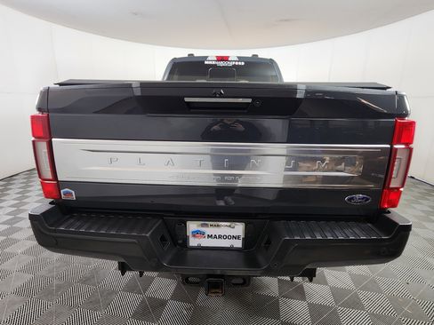 Certified 2021 Ford F350 Platinum w/ FX4 Off-Road Package image 6
