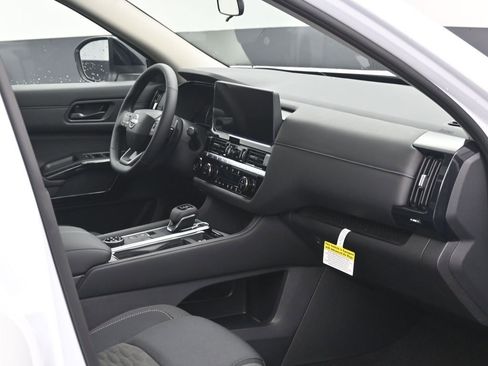 New 2026 Nissan Pathfinder SV AWD/4WD image 6