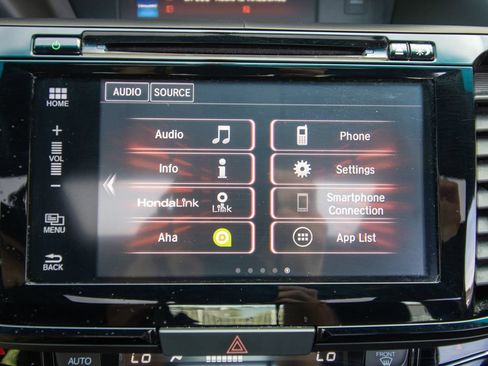 Used 2017 Honda Accord EX image 25