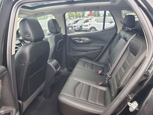 Used 2022 GMC Terrain Denali w/ LPO, Floor Liner Package AWD/4WD image 31