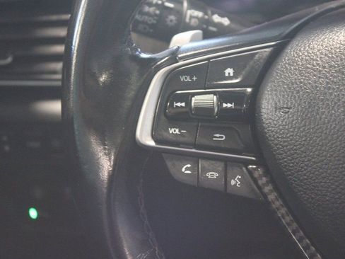 Used 2021 Honda Accord Touring image 23