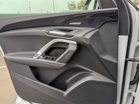 Used 2025 Audi Q5 Premium Plus w/ Premium Plus image 13