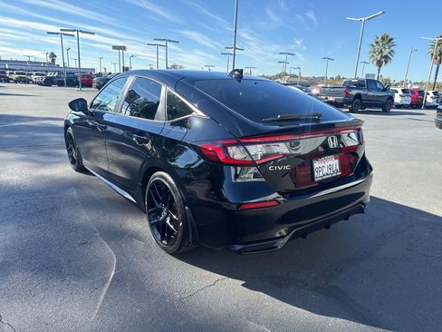 Used 2024 Honda Civic Sport image 5
