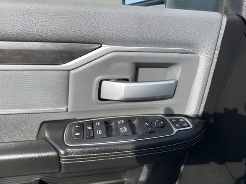 Used 2023 RAM 2500 Big Horn w/ Level 1 Equipment Group image 25