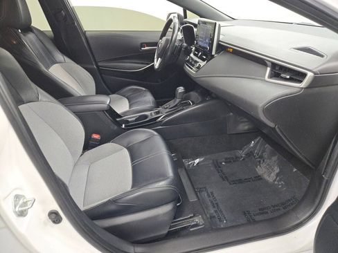 Used 2021 Toyota Corolla XSE image 7