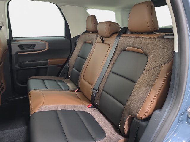 Used 2026 Ford Bronco Sport Outer Banks AWD/4WD image 13