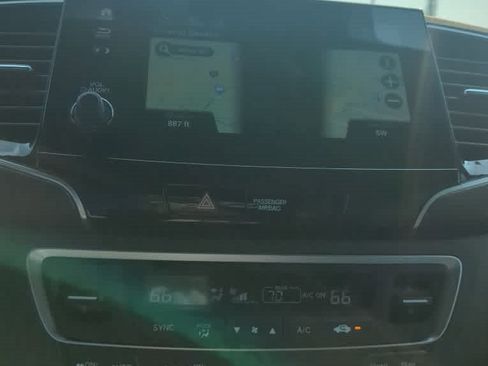 Used 2023 Honda Passport TrailSport image 9