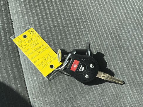 Used 2012 Nissan Sentra 2.0 S FWD image 31