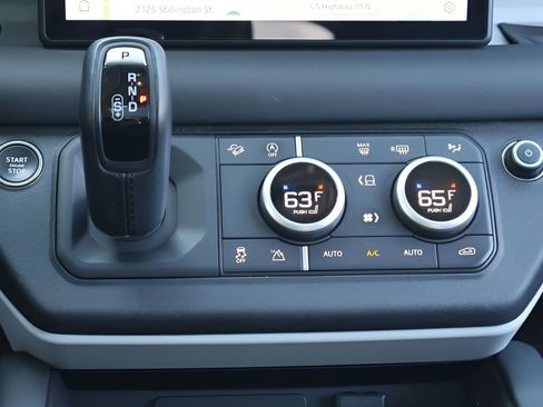 Used 2024 Land Rover Defender 110 S AWD/4WD image 15