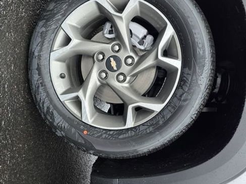 New 2026 Chevrolet Trax LT w/ LT Convenience Package image 7