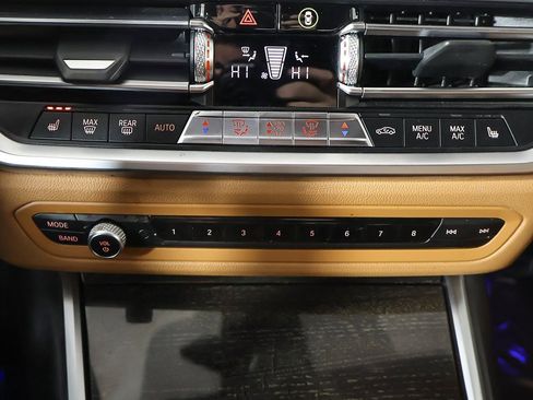 Used 2021 BMW 330i xDrive Sedan w/ Premium Package image 45