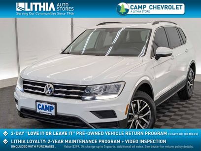Used 2020 Volkswagen Tiguan SE w/ Panoramic Sunroof Package