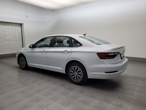 Used 2019 Volkswagen Jetta SE FWD image 3