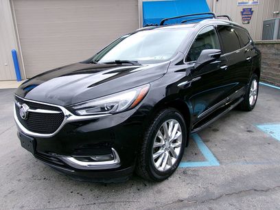 Used 2019 Buick Enclave Essence w/ LPO, Luxury Package