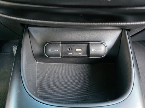 Used 2015 Kia Soul image 36