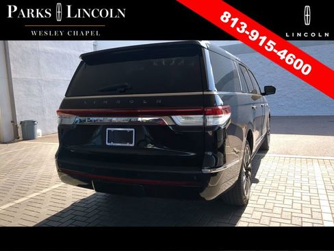 Certified 2022 Lincoln Navigator L Black Label AWD/4WD image 10