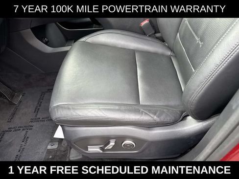 Used 2025 Hyundai Santa Fe Limited AWD/4WD image 15