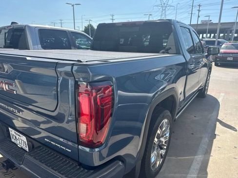 Used 2024 GMC Sierra 1500 Denali AWD/4WD image 2