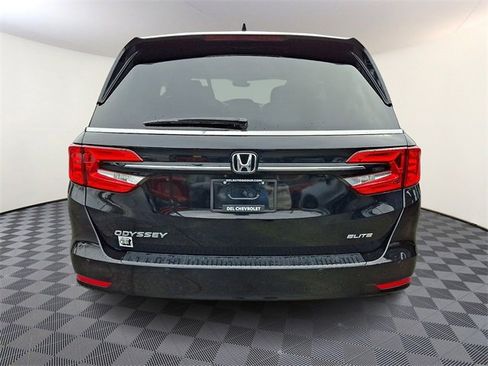 Used 2021 Honda Odyssey Elite image 5