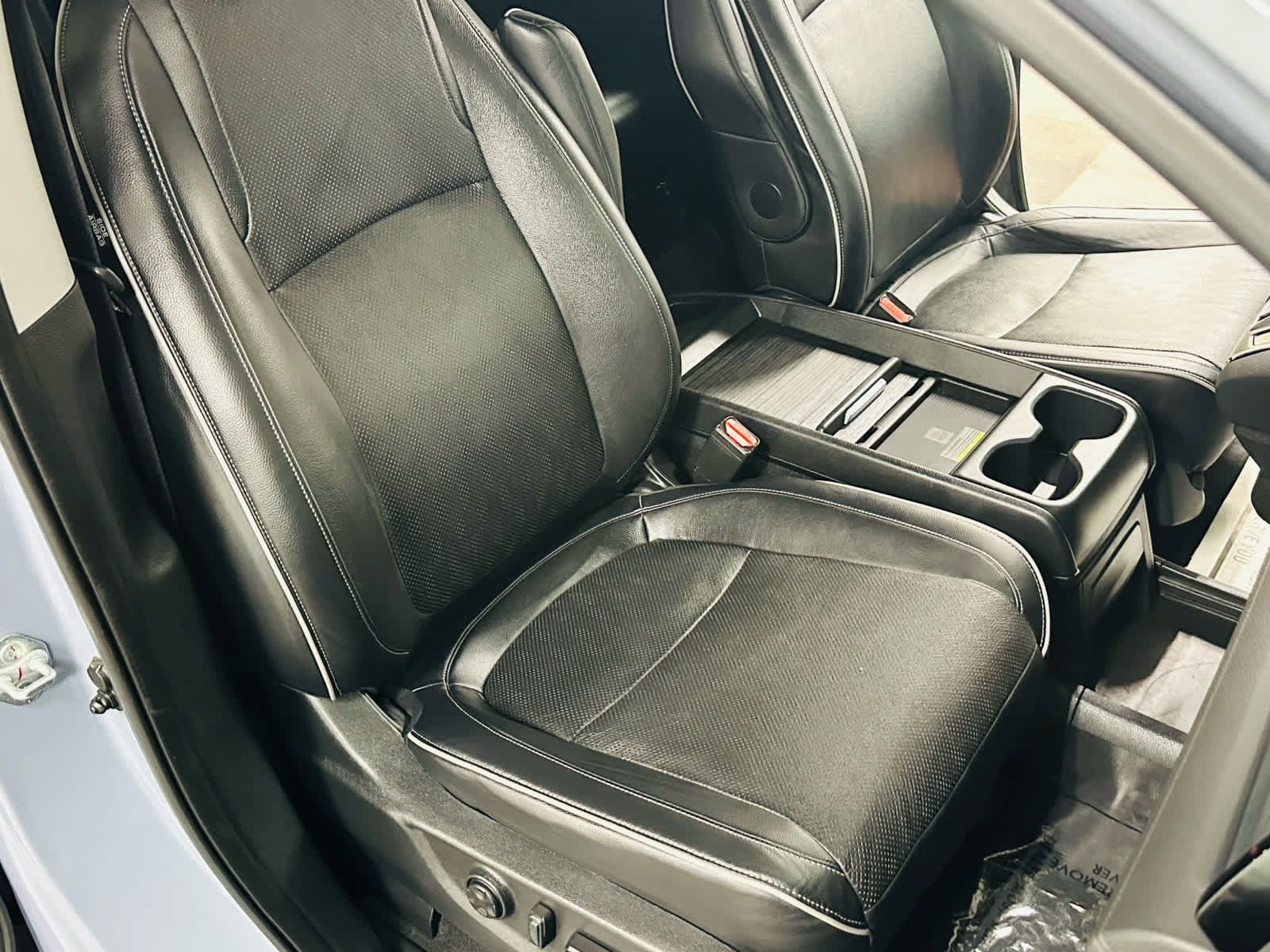 Used 2023 Honda Odyssey Elite image 23