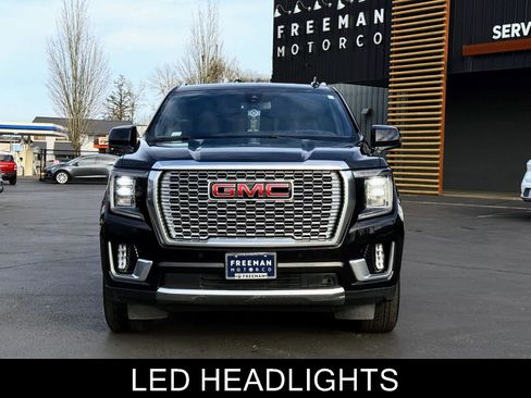 Used 2021 GMC Yukon XL Denali image 3
