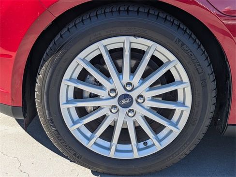 Used 2017 Ford Focus Electric Hatchback image 10