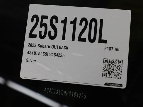Used 2023 Subaru Outback Onyx Edition image 30