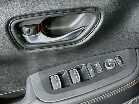 Used 2024 Honda HR-V Sport image 15