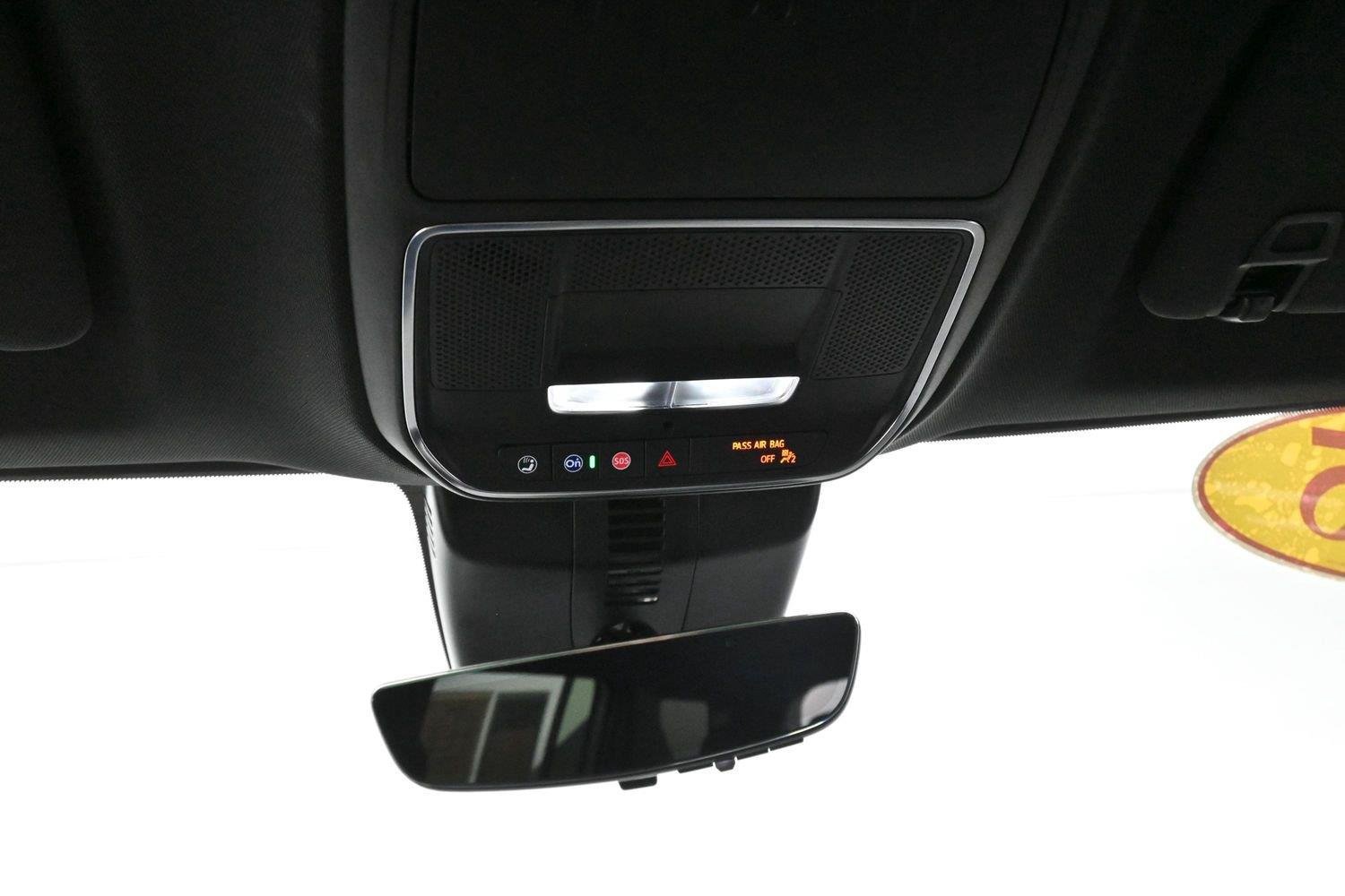 Used 2025 Chevrolet Traverse High Country FWD image 28